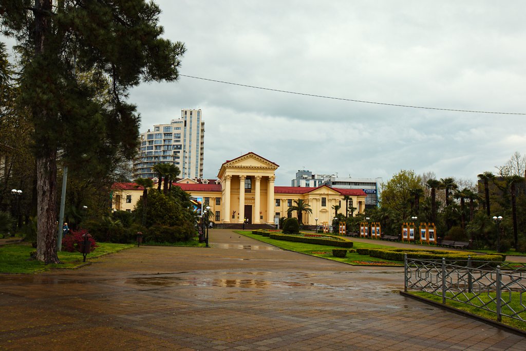 2R4A2381.jpg