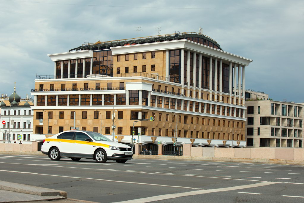 2R4A3362.jpg