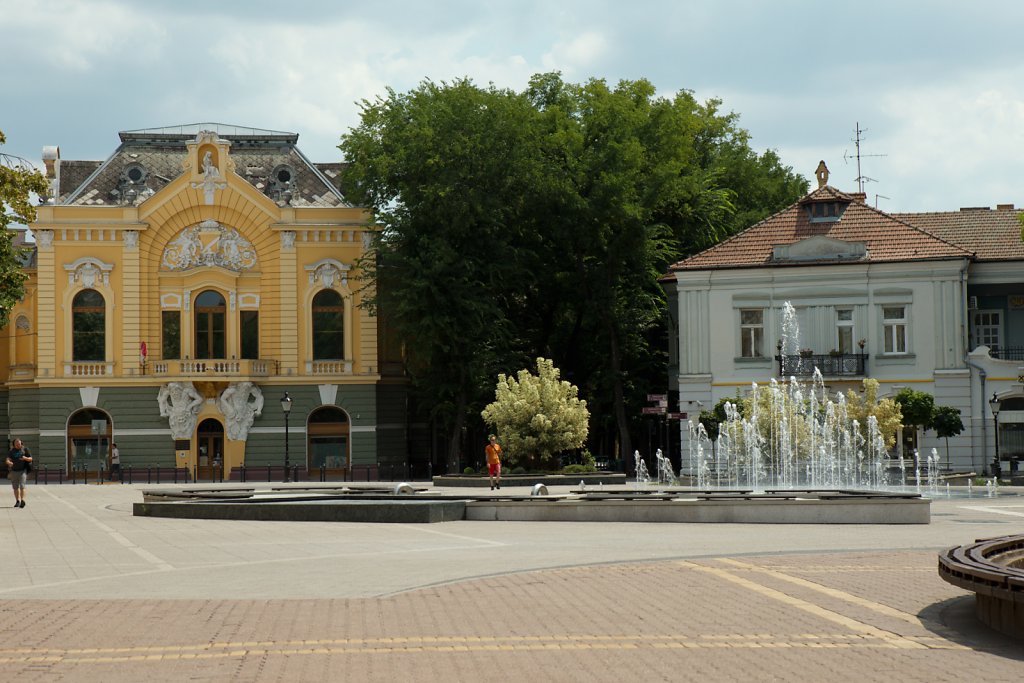 2R4A2513.jpg