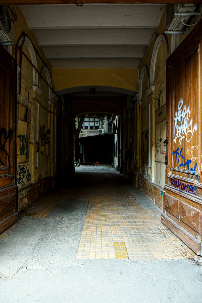 2R4A2561.jpg